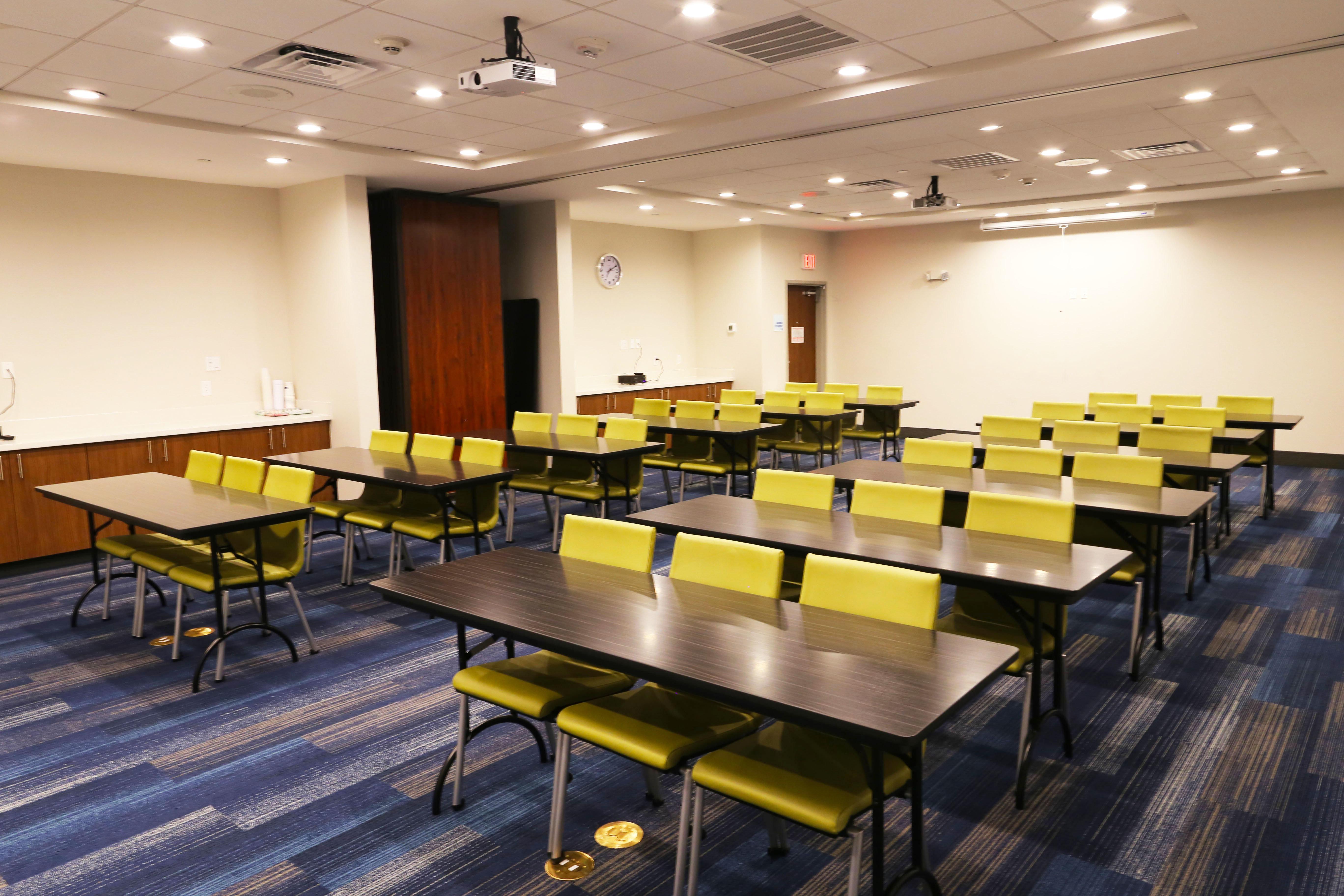 Holiday Inn Express & Suites - Houston Iah - Beltway 8 By Ihg Aldine Exterior foto